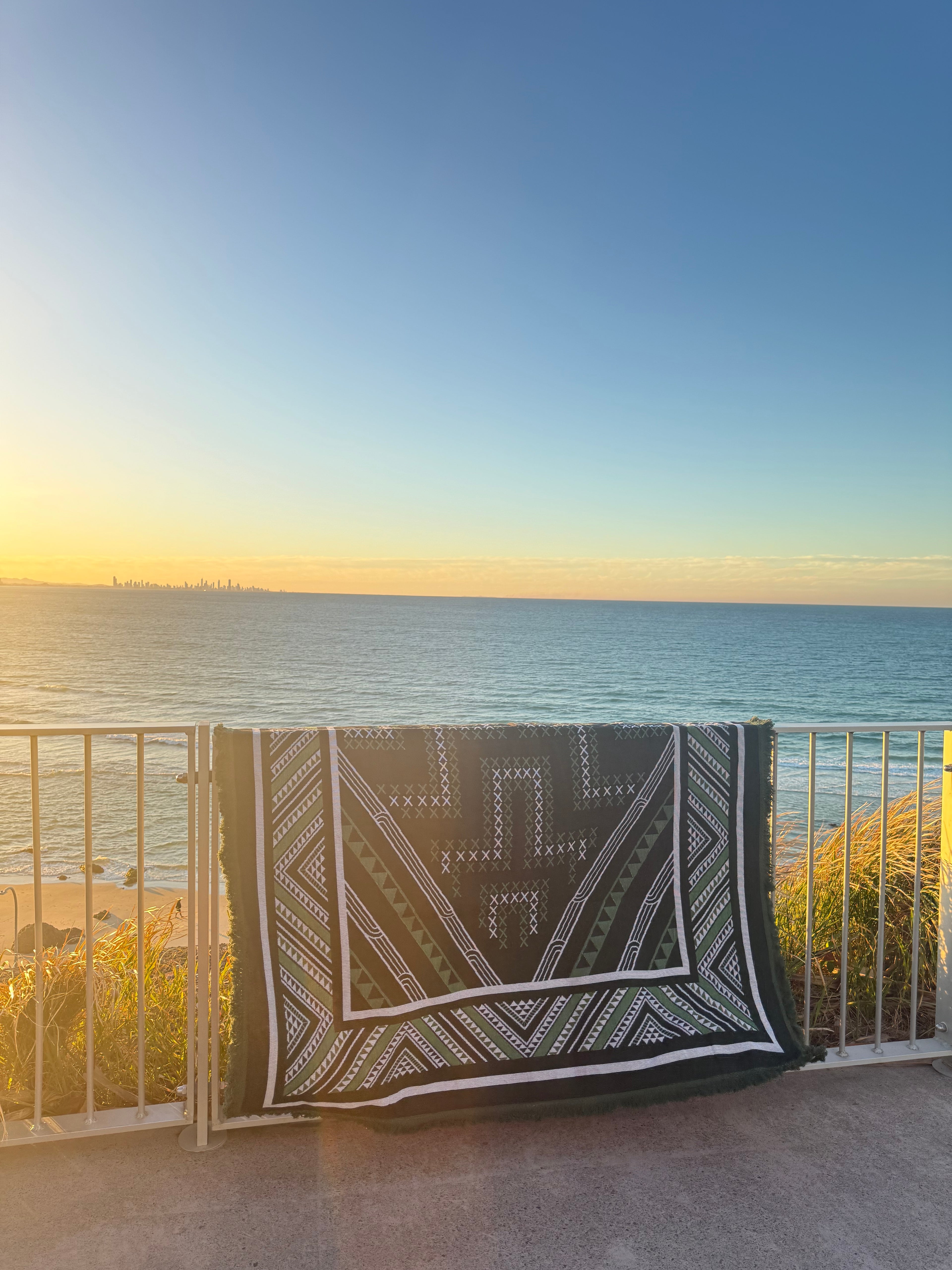 Te Wao Nui Picnic Throw (3-5 week wait PREORDER)