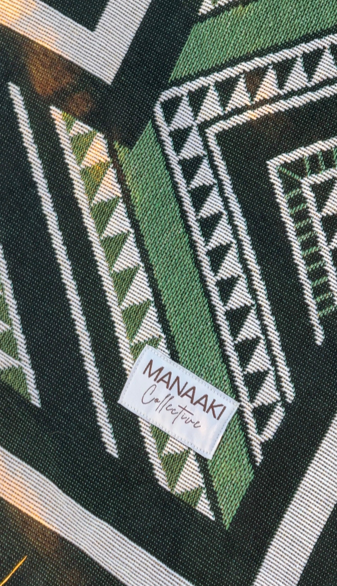Te Wao Nui Picnic Throw (3-5 week wait PREORDER)