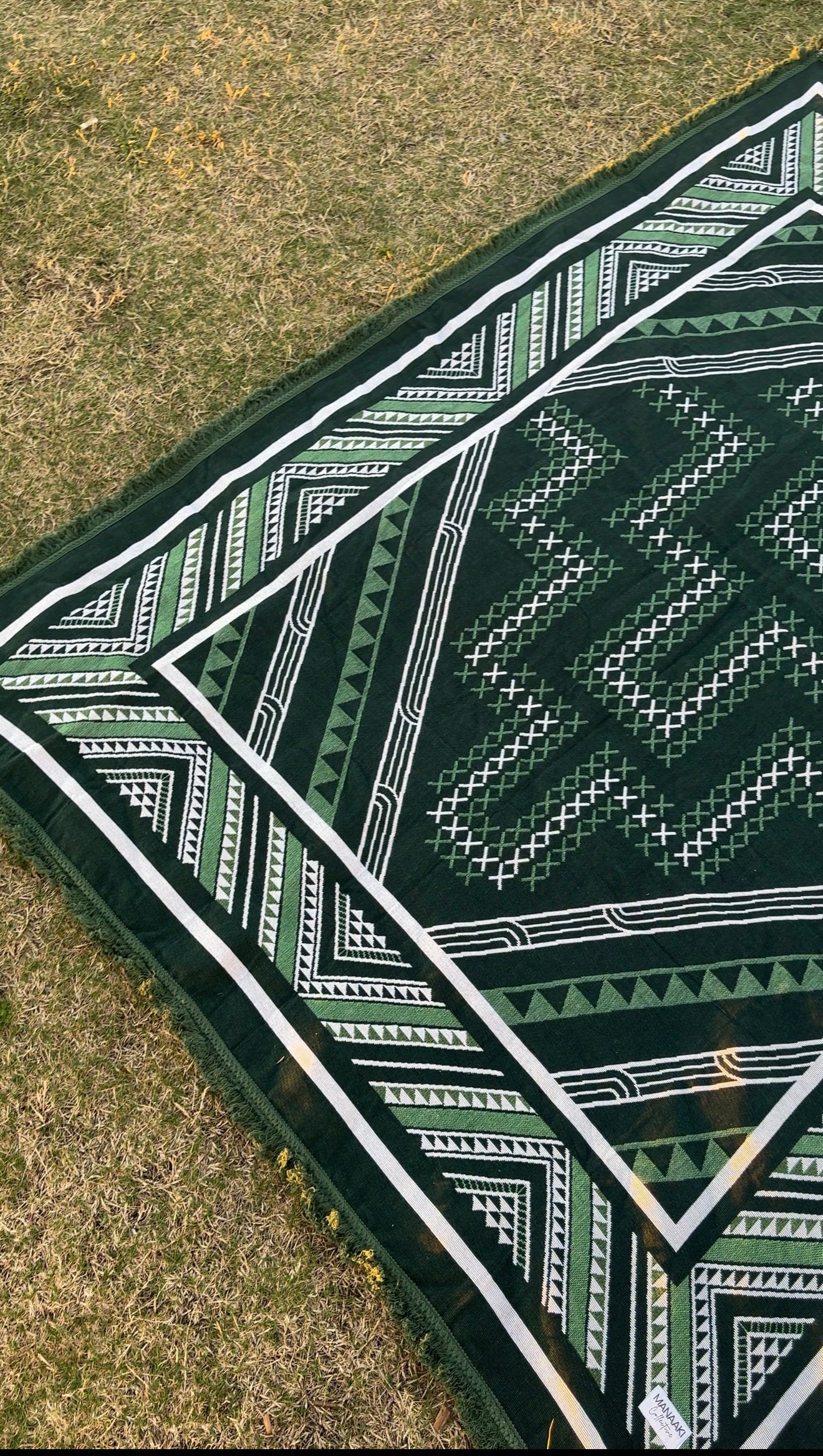 Te Wao Nui Picnic Throw (3-5 week wait PREORDER)