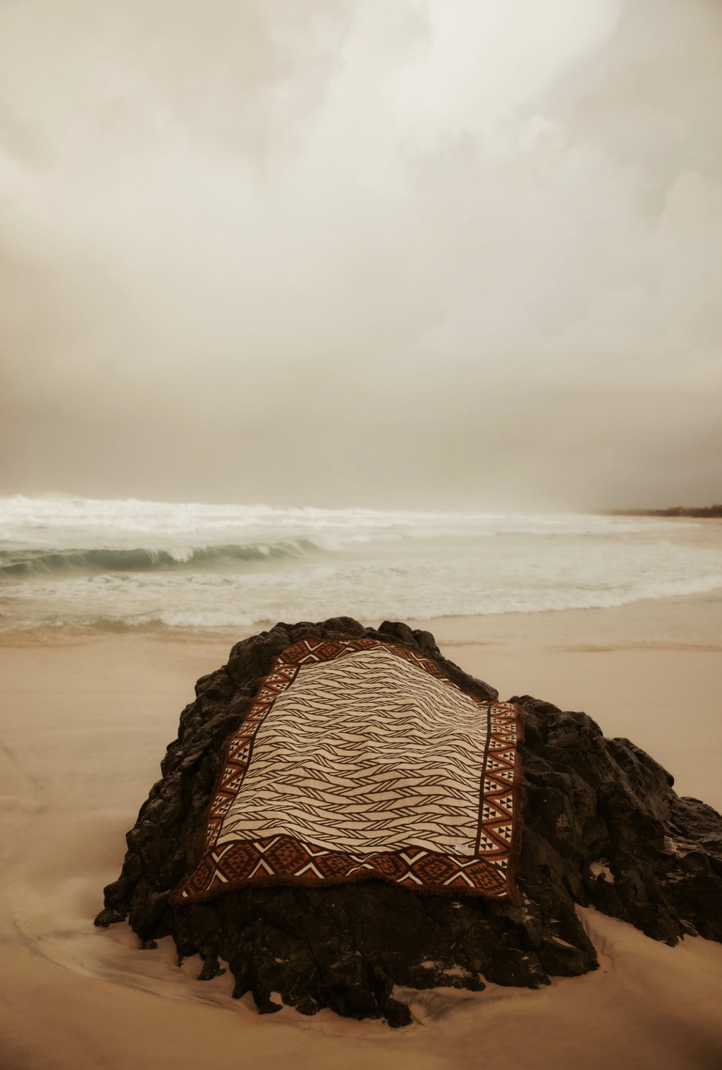 Atawhai Picnic Throw (2-3 week wait PREORDER )