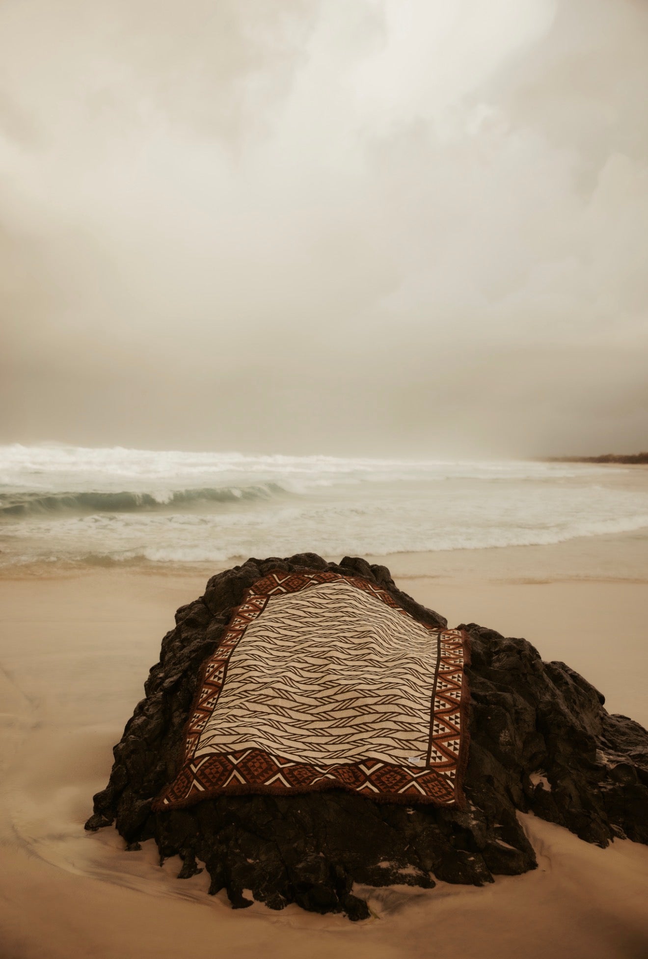 Atawhai Picnic Throw (Preorder 4-6 week wait time)