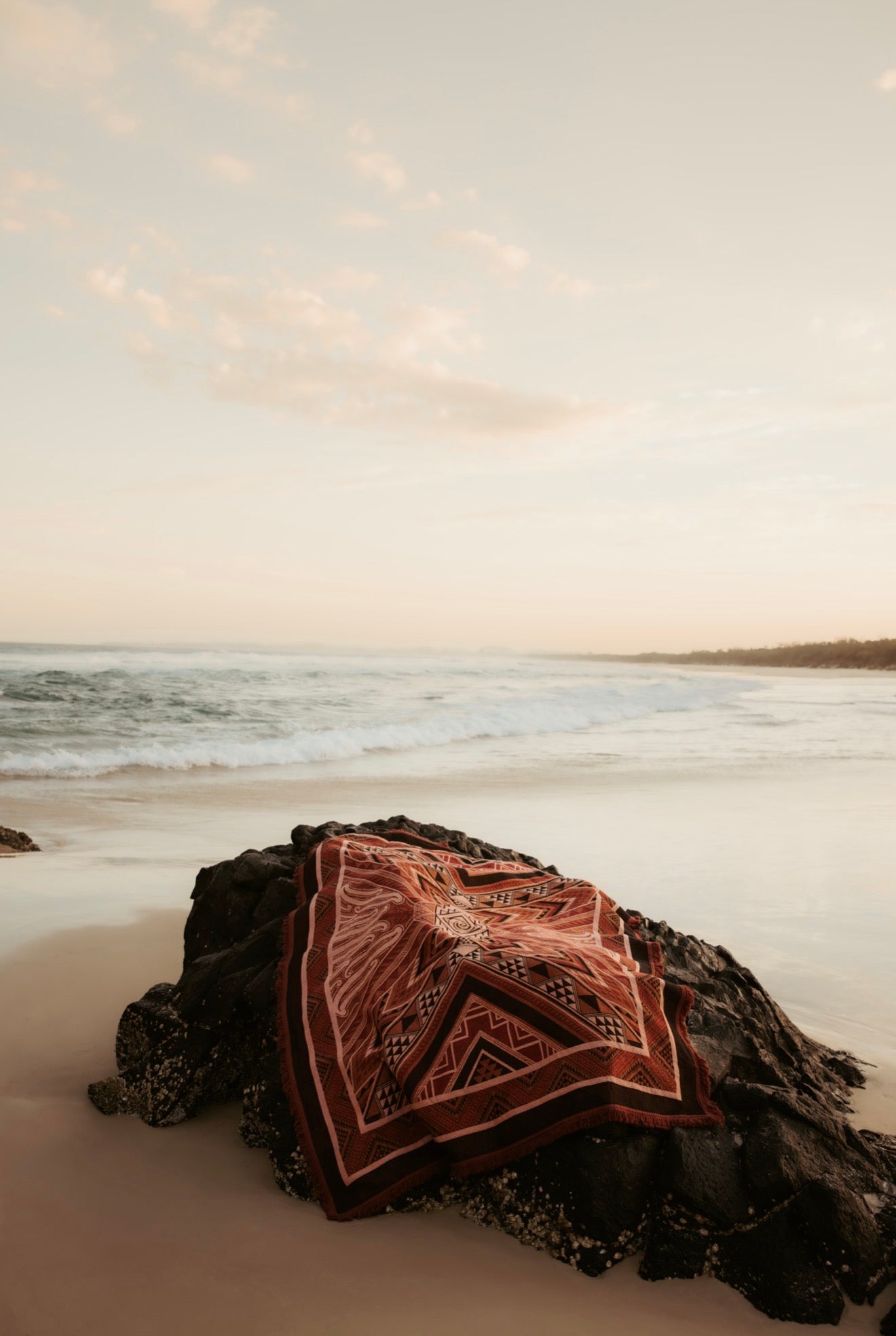 PAPATUANUKU RUG - Pre orders